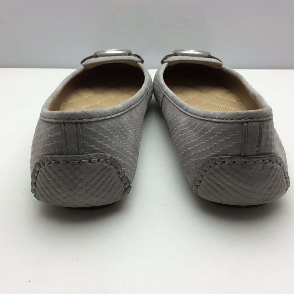 Michael Kors Lilac Loafers with Silver Logo Size 8‎ - Picture 9 of 9